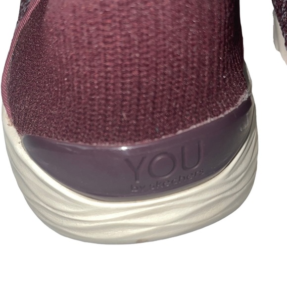 YOU by skechers Burgundy Slip On Sneakers Size 7 - Picture 4 of 9